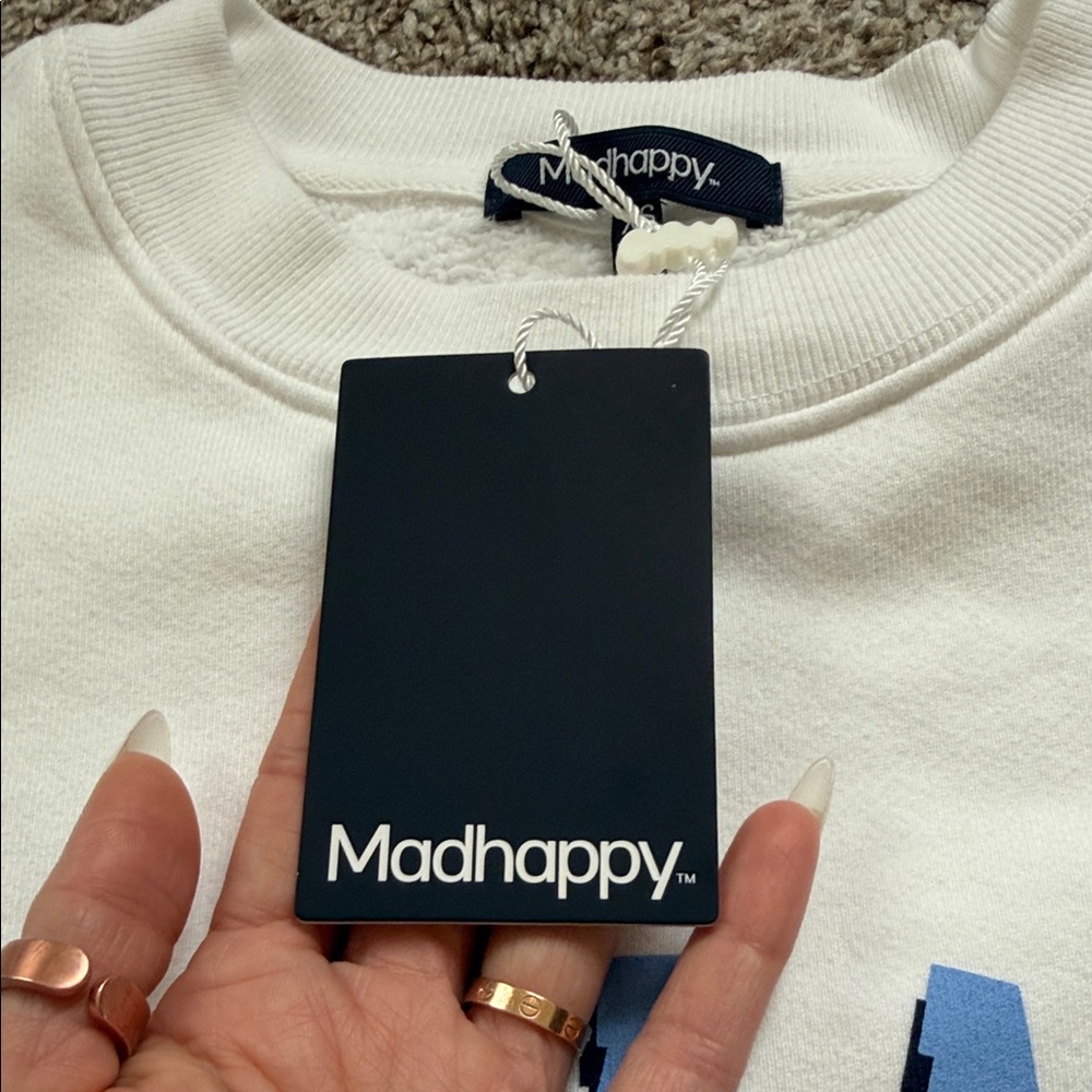 Nwt Madhappy White Crewneck East Hampton Pop Up Crewneck Sweater oversize - Picture 2 of 4